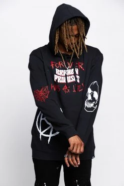 CASH Hoodies Untruthful Hoodie Black