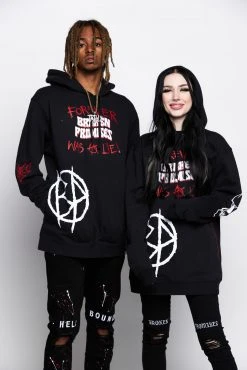 CASH Hoodies Untruthful Hoodie Black