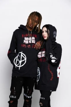 CASH Hoodies Untruthful Hoodie Black