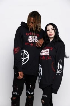 CASH Hoodies Untruthful Hoodie Black