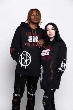 CASH Hoodies Untruthful Hoodie Black