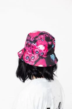 BROKEN PROMISES Headwear Aim For My Heart Bucket Hat