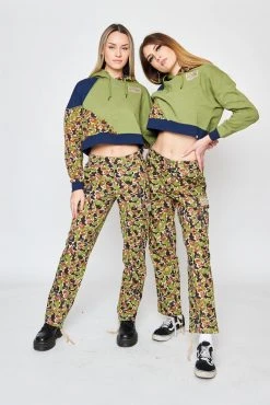 BROKEN PROMISES Bottoms Womens' Reaper Camo Cargo Pant