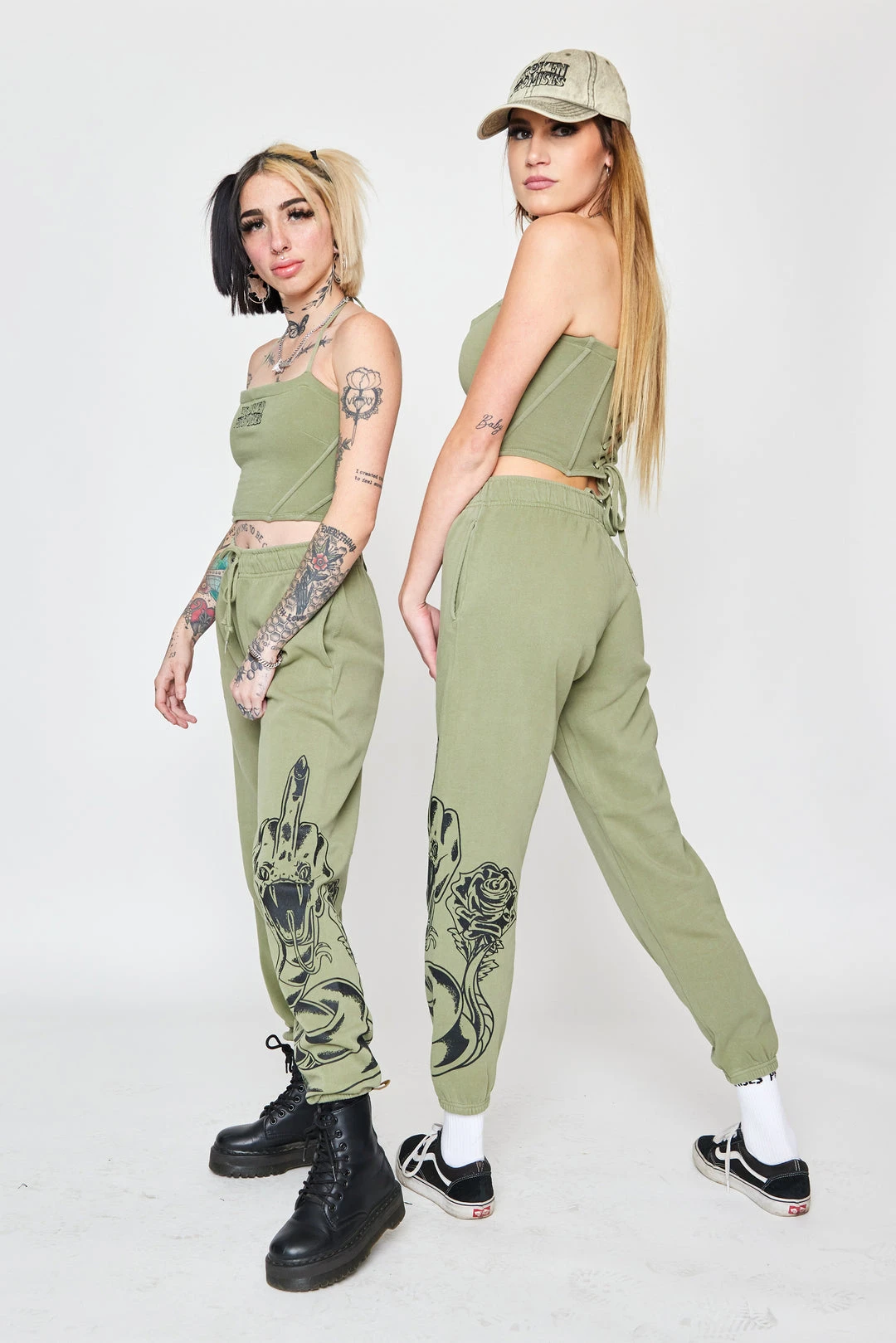 BROKEN PROMISES Bottoms Fangs Sweatpant