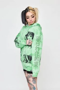 CASH Hoodies Junji Ito The Scar Hoodie Green