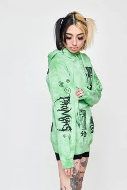 CASH Hoodies Junji Ito The Scar Hoodie Green