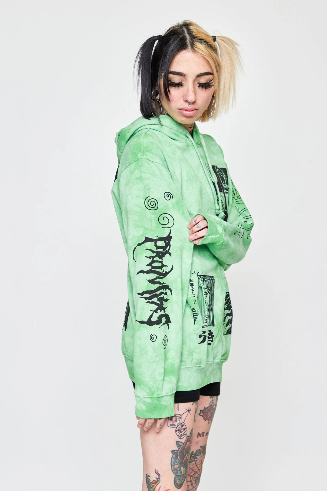 CASH Hoodies Junji Ito The Scar Hoodie Green