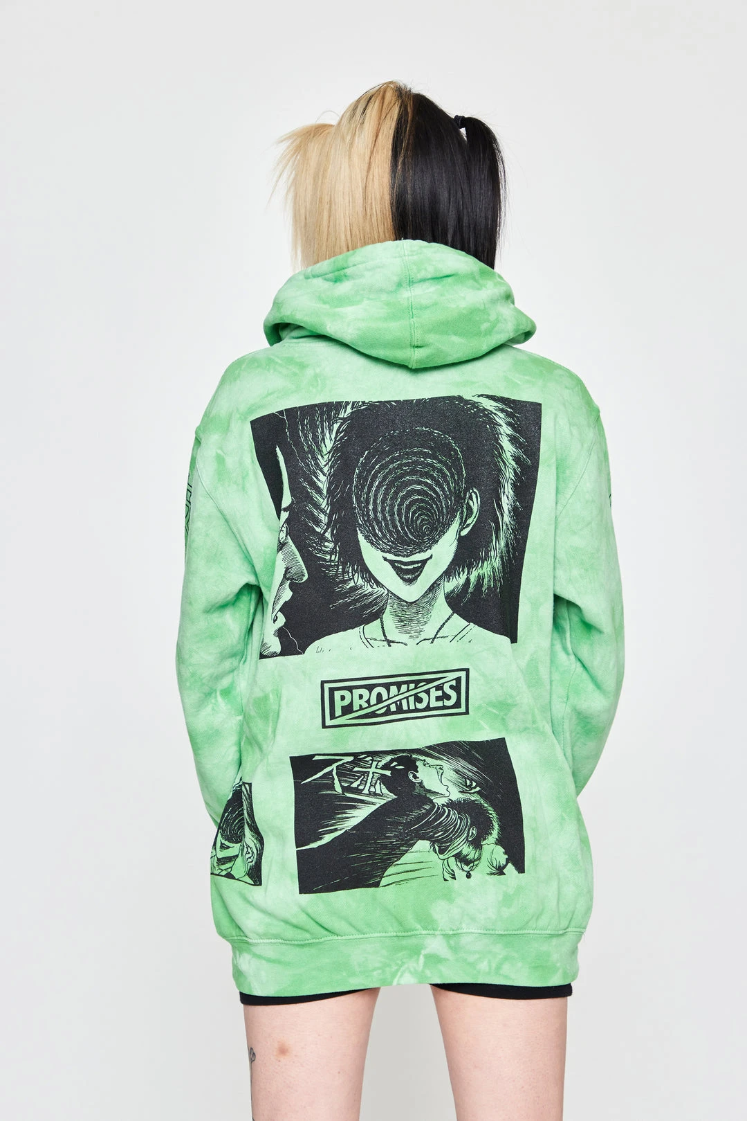 CASH Hoodies Junji Ito The Scar Hoodie Green