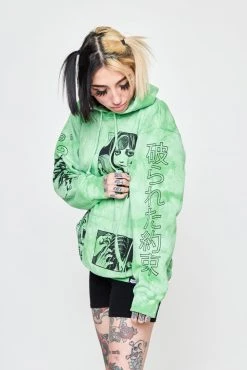 CASH Hoodies Junji Ito The Scar Hoodie Green