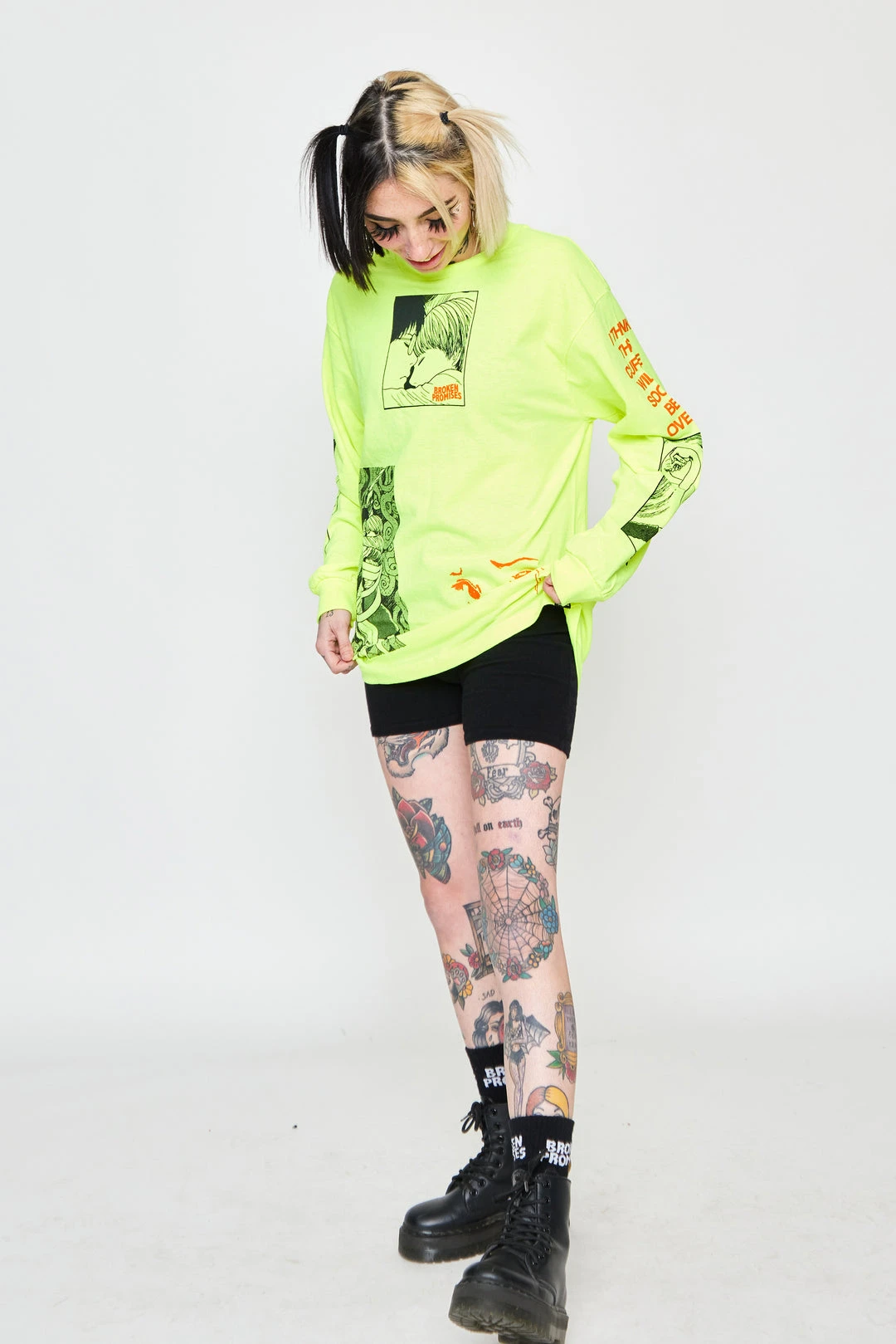 CASH Junji Ito The Curse L/S Neon