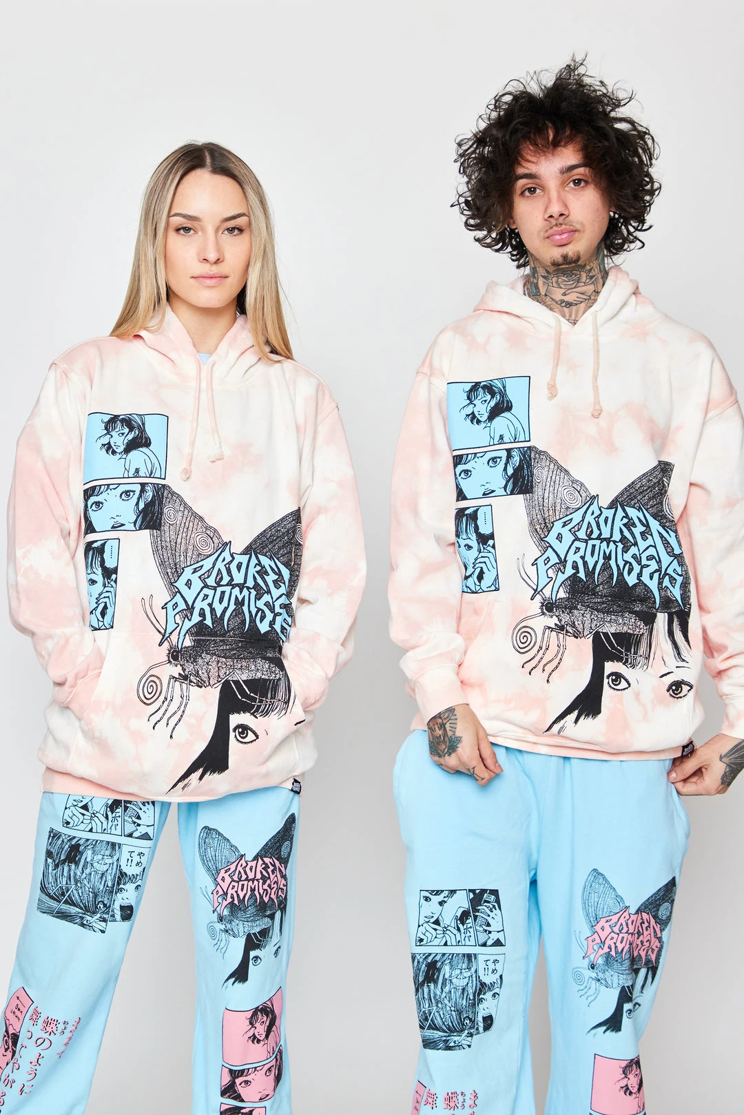 CASH Hoodies Junji Ito Butterflies Hoodie Pink