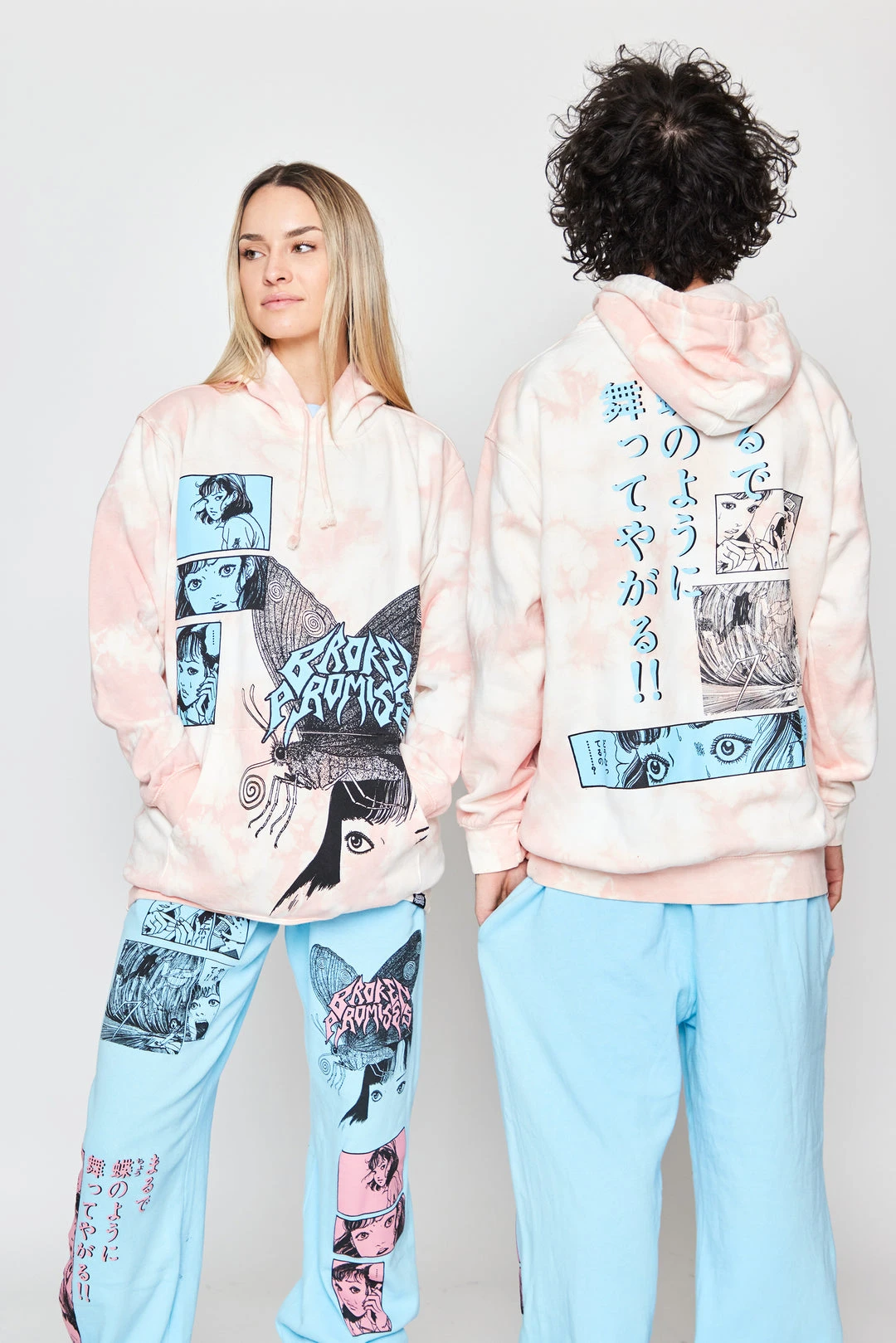 CASH Hoodies Junji Ito Butterflies Hoodie Pink