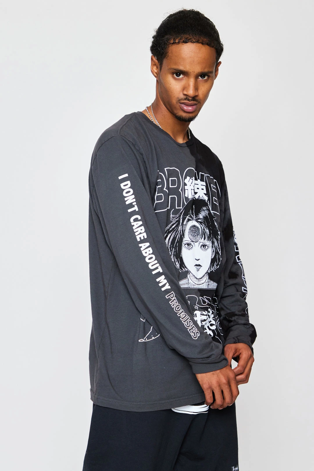 BROKEN PROMISES Junji Ito I Don't Care L/S Tee Blk