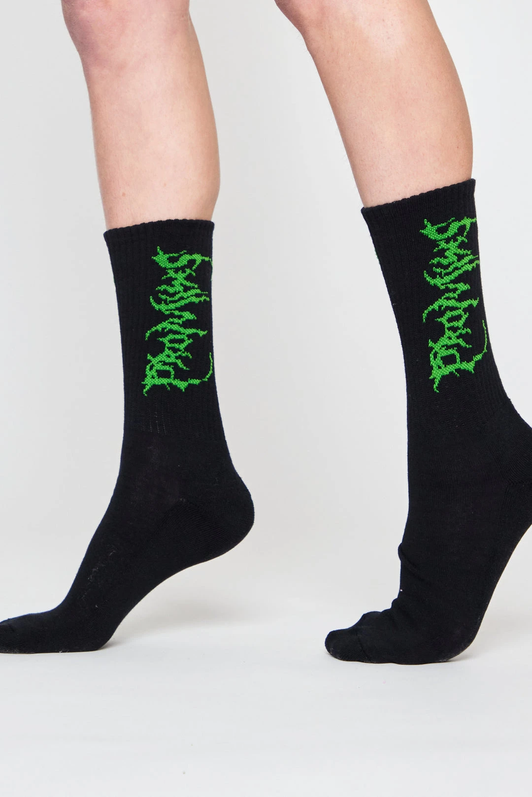 BROKEN PROMISES Graveyard Sock - Black