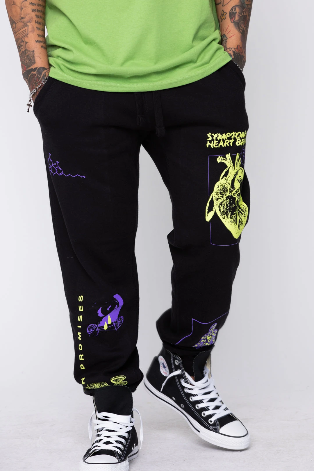 BROKEN PROMISES Bottoms Delirious Sweatpants Black
