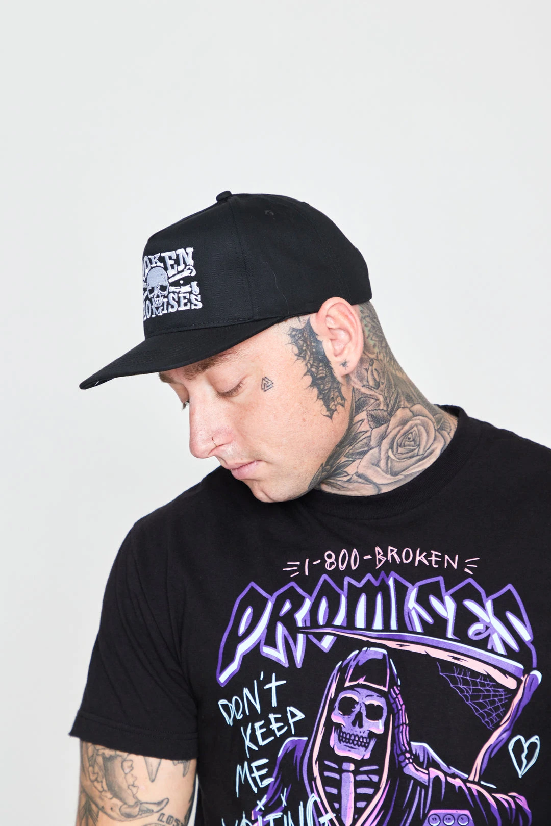 BROKEN PROMISES Headwear Crossbones Snapback