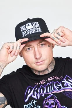 BROKEN PROMISES Headwear Crossbones Snapback