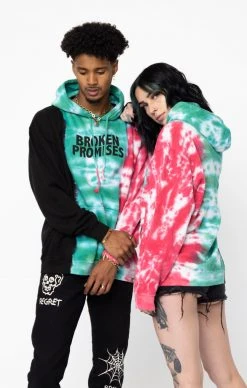 CASH Hoodies Wave Logo Tri-Color Hoodie