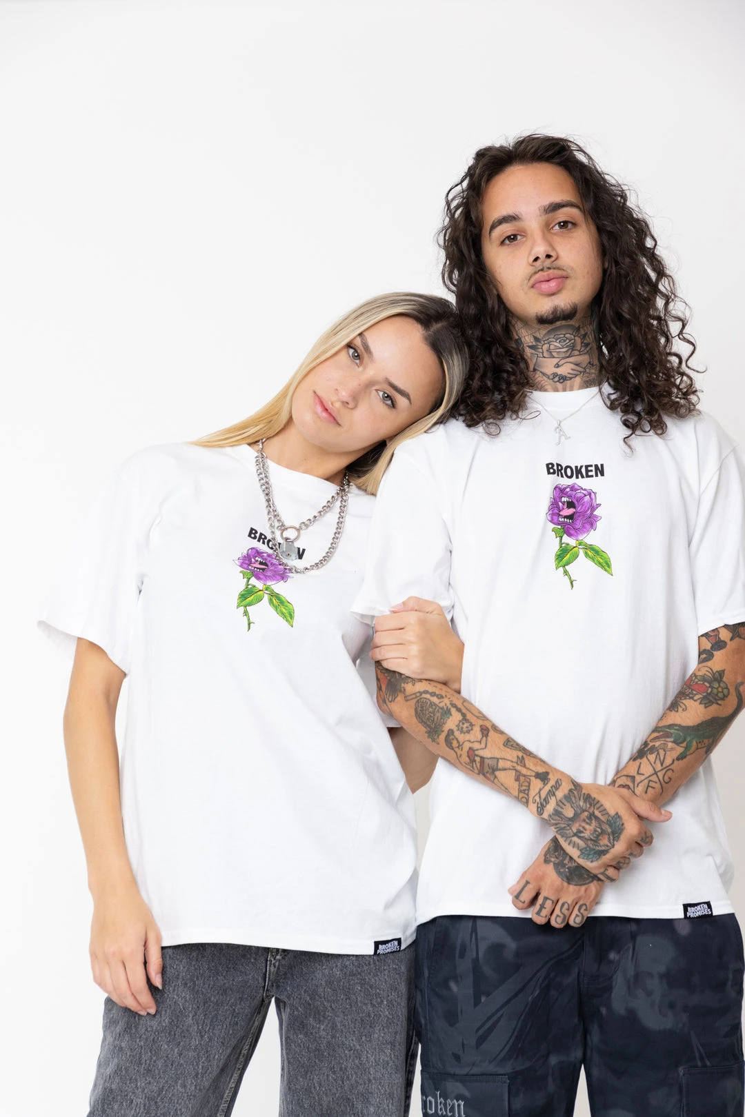 BROKEN PROMISES BP X SC Screaming Thornless S/S Tee White