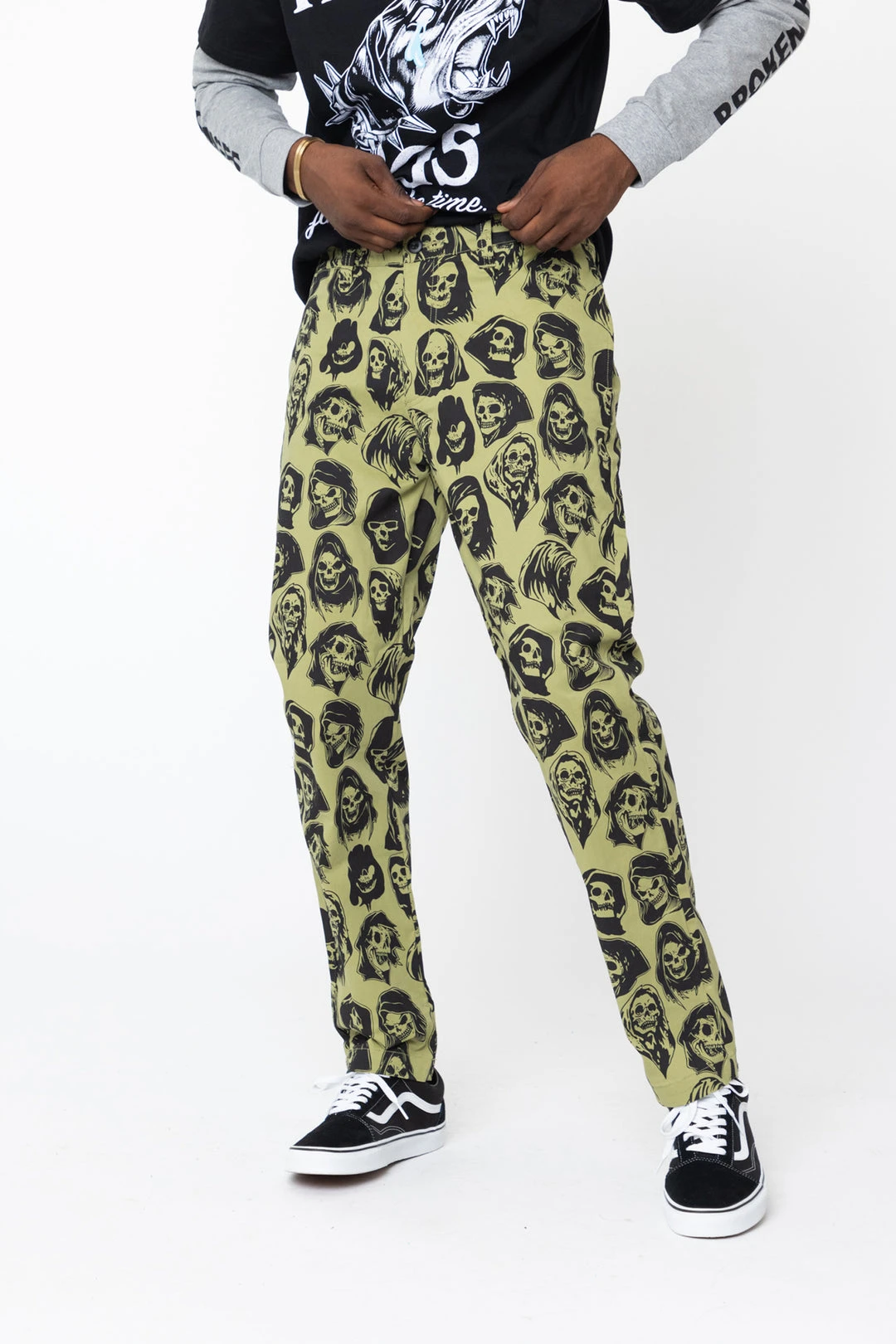 BROKEN PROMISES Reaper Guide Chino Pants Moss Green