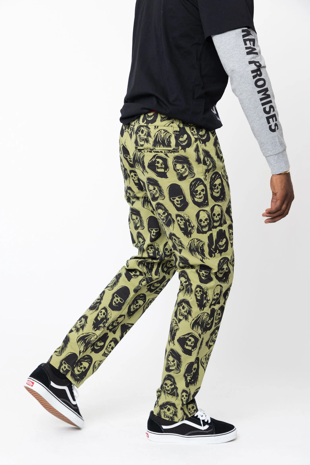 BROKEN PROMISES Reaper Guide Chino Pants Moss Green