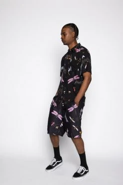 BROKEN PROMISES Dragonflies Shorts Black