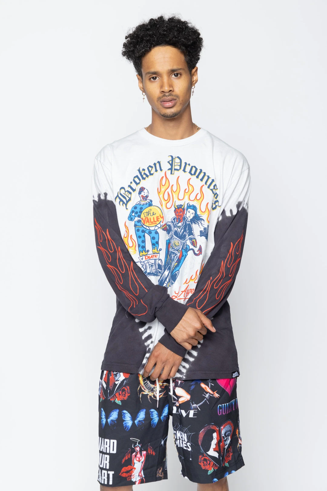 CASH Shirts Valley Of Death V-Dye Long Sleeve