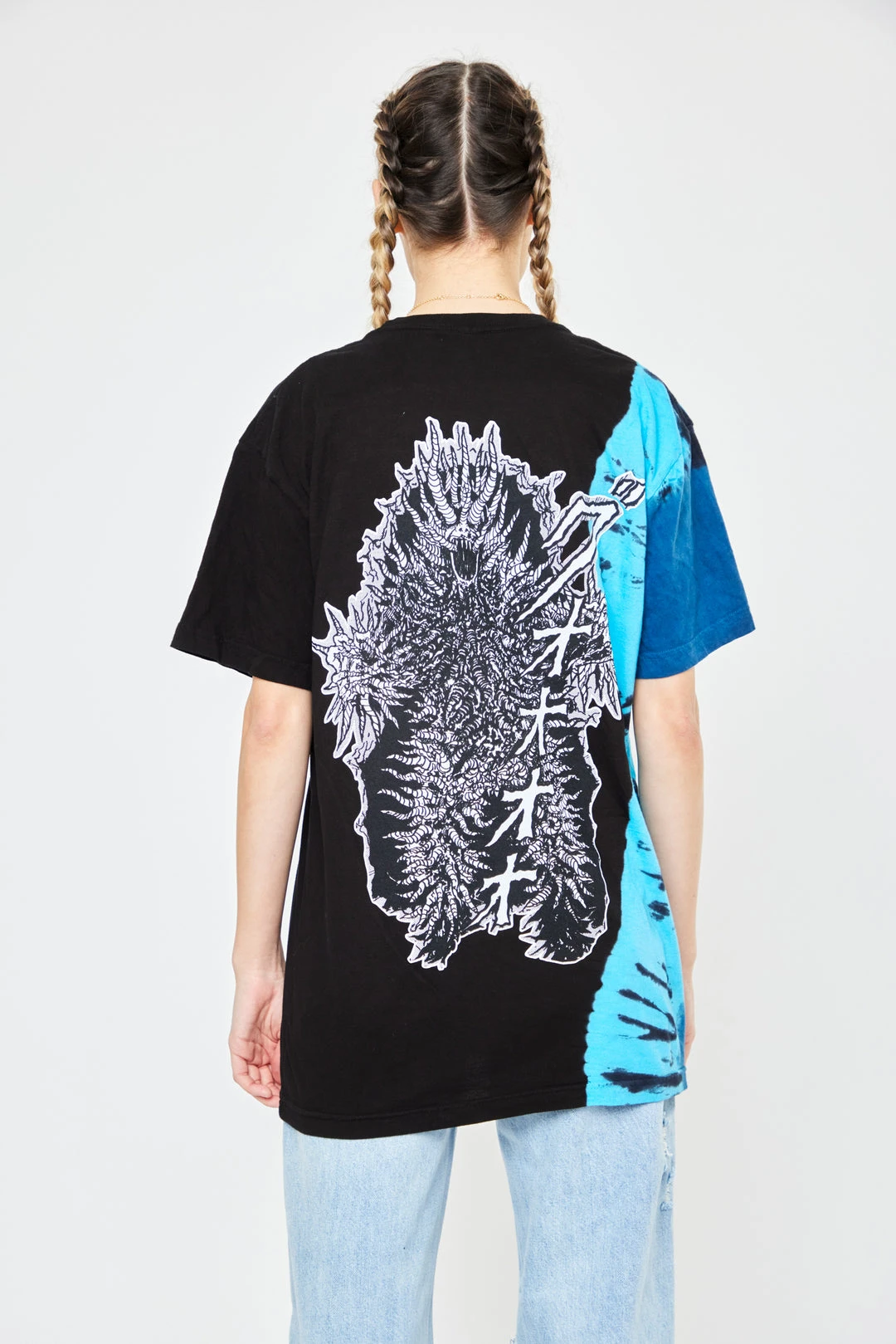 BROKEN PROMISES Junji Ito Eyes Off You Tee Black