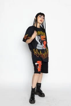 BROKEN PROMISES Hey Hot Stuff Shorts Bottoms