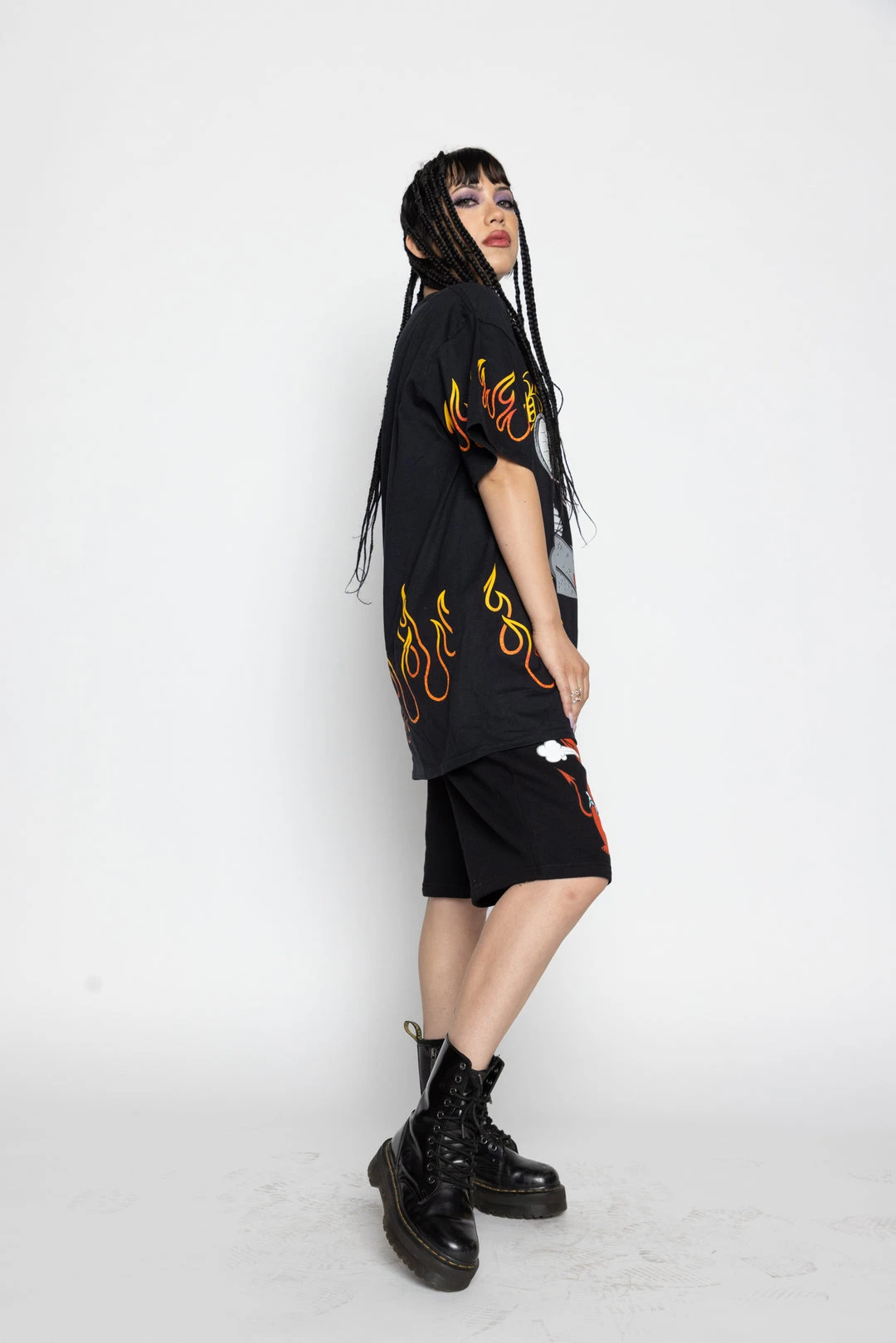 BROKEN PROMISES Hey Hot Stuff Shorts Bottoms