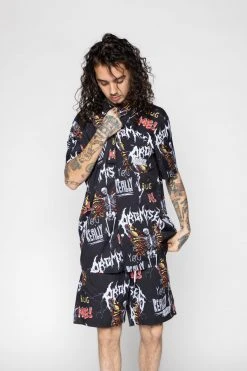 BROKEN PROMISES Buggerfly Shorts Black