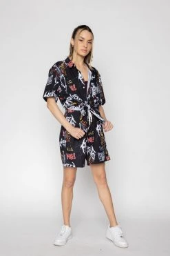 BROKEN PROMISES Shirts Buggerfly Button-Up, Black