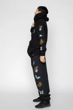 CASH Graceful Sweats