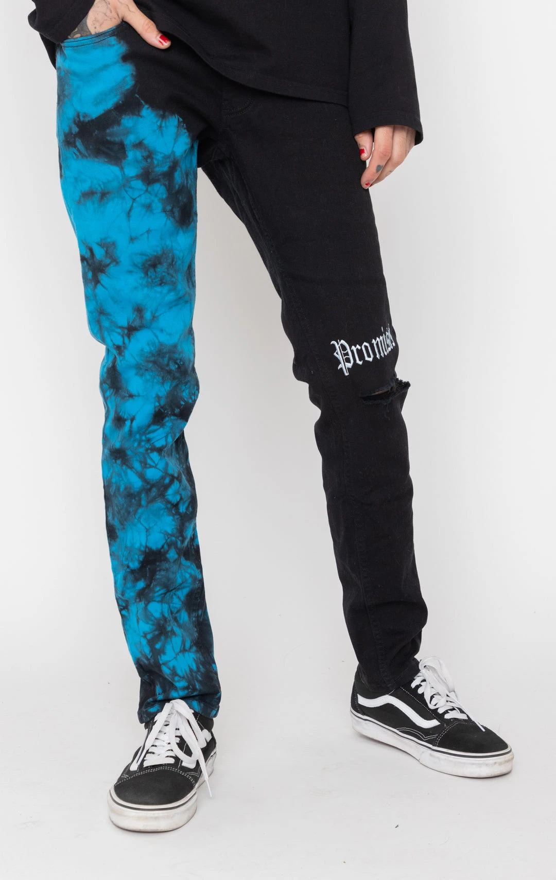 BROKEN PROMISES Slogan Split Dye Denim Blk/Blue
