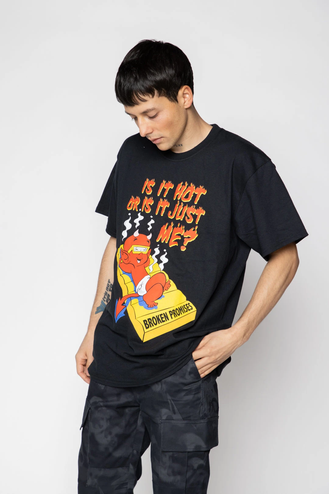 BROKEN PROMISES Sunburnt SST Black - BP X Hot Stuff