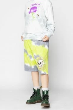 BROKEN PROMISES Beehive Shorts Tie Dye Green