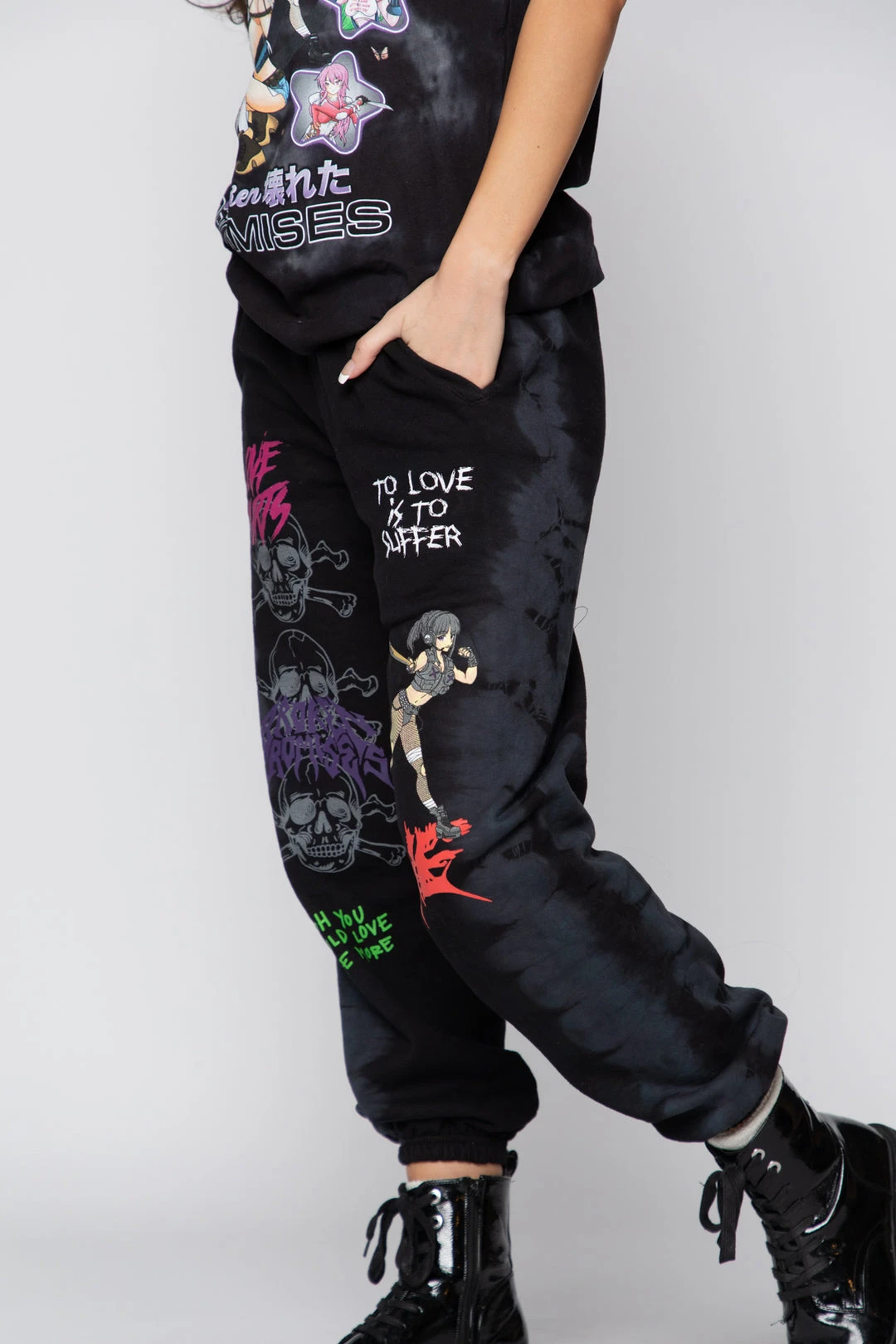 BROKEN PROMISES Love Me More Sweatpants Black