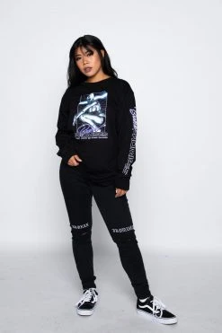 BROKEN PROMISES Shirts Cyborg Girl L/S Black