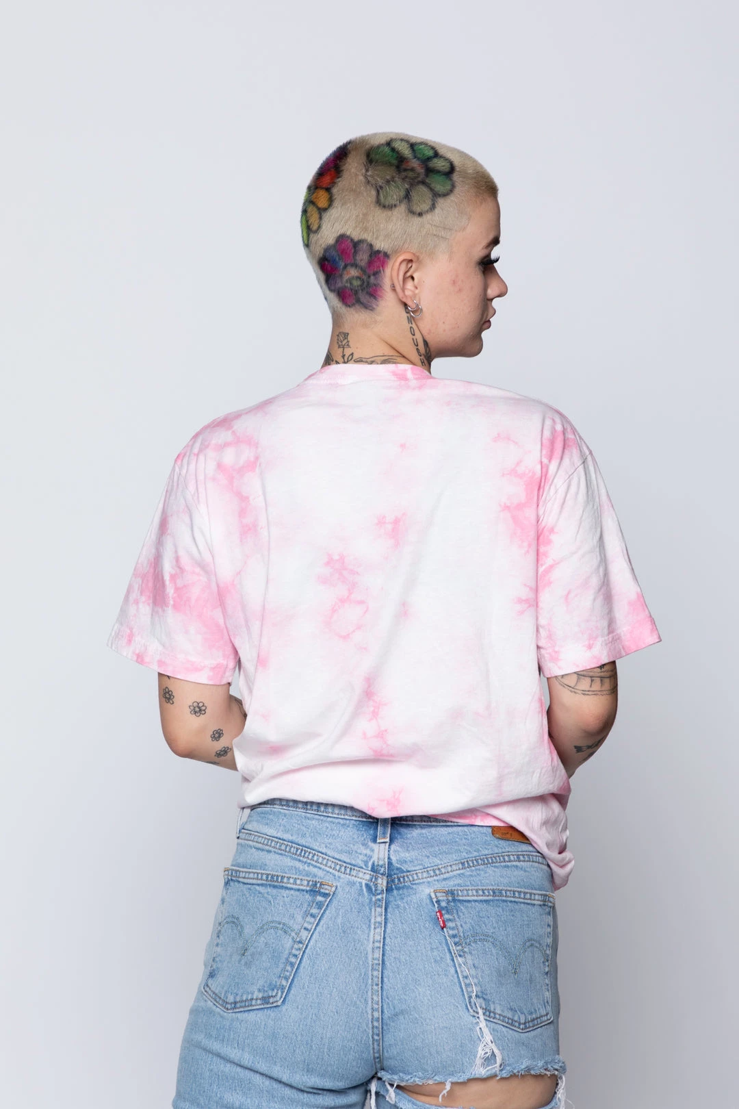 BROKEN PROMISES Beach Break Tee Pink