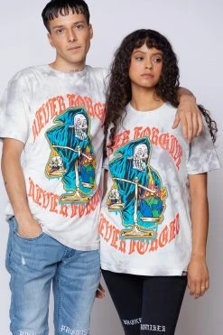 BROKEN PROMISES Never Forgive Grey Smoke Dye Tee