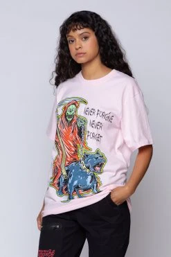 BROKEN PROMISES Worst In Me Tee Pink