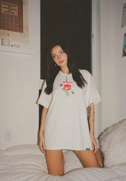 BROKEN PROMISES Shirts Happy On The Outside S/S White