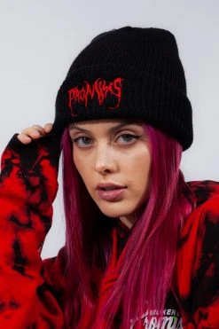 BROKEN PROMISES Graveyard Beanie Black/Red Headwear