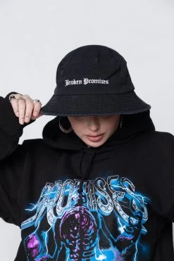 BROKEN PROMISES BP Slogan Bucket Black Headwear
