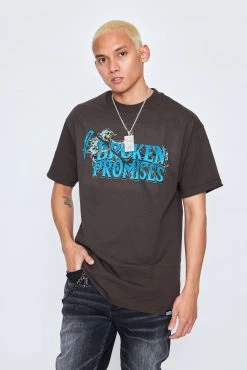 CASH Timeless Tee Chocolate Shirts